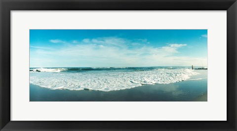 Framed View of the Atlantic Ocean at Fort Tilden beach, Queens, New York City, New York State, USA Print