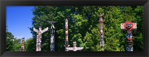 Framed Totem poles in a a park, Stanley Park, Vancouver, British Columbia, Canada Print