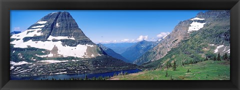 Framed Bearhat Mountain and Hidden Lake, US Glacier National Park, Montana, USA Print