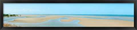 Framed Beach and Coral Sea along Captain Cook Highway, Mowbray, Queensland, Australia Print