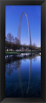 Framed Gateway Arch reflecting in the river, St. Louis, Missouri, USA Print