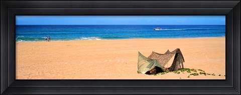 Framed Tent on the beach, Polihale State Park, Kauai, Hawaii, USA Print