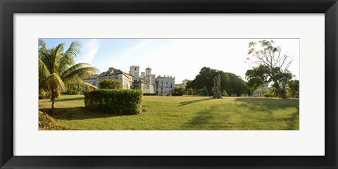 Framed Facade of a building, Havana, Cuba Print