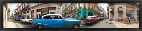 Framed 360 degree view of old cars on a street, Havana, Cuba Print