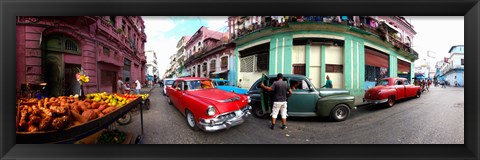 Framed 360 degree view of old cars and fruit stand on a street, Havana, Cuba Print