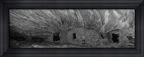 Framed Dwelling structures on a cliff in black and white, Anasazi Ruins, Mule Canyon, Utah, USA Print