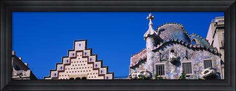 Framed Low angle view of a building, Casa Batllo, Passeig De Gracia, Barcelona, Catalonia, Spain Print