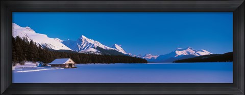 Framed Maligne Lake &amp; Canadian Rockies Alberta Canada Print