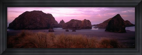 Framed Rock formations on Myers Creek Beach, Oregon Print