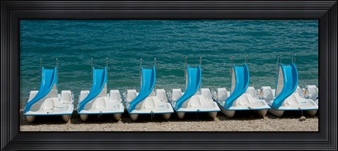 Framed Slide boats on beach, Lac de Sainte Croix, Alpes-de-Haute-Provence, Provence-Alpes-Cote d&#39;Azur, France Print