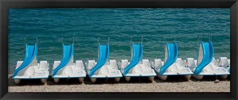 Framed Slide boats on beach, Lac de Sainte Croix, Alpes-de-Haute-Provence, Provence-Alpes-Cote d&#39;Azur, France Print