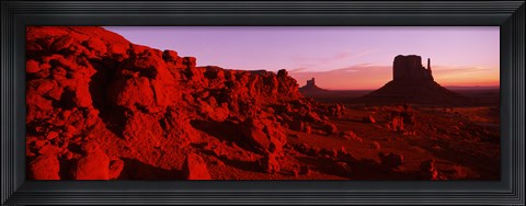 Framed Butte rock formations at Monument Valley, Arizona Print