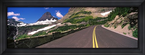 Framed Going-to-the-Sun Road at US Glacier National Park, Montana, USA Print