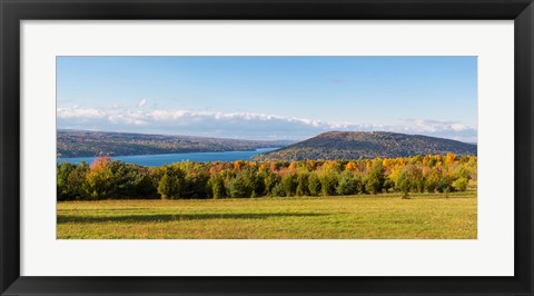 Framed Bluff on Keuka Lake in autumn, Finger Lakes, New York State, USA Print