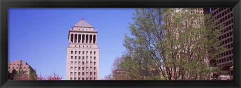 Framed Low angle view of a government building, Civil Courts Building, St. Louis, Missouri, USA Print