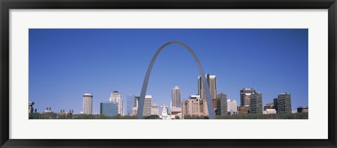 Framed Gateway Arch with city skyline in the background, St. Louis, Missouri Print