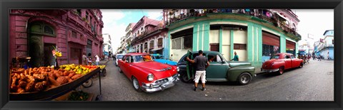Framed 360 degree view of old cars and fruit stand on a street, Havana, Cuba Print