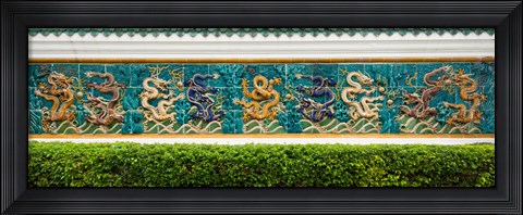 Framed Dragon frieze outside a building, Singapore Chinese Chamber of Commerce and Industry, Singapore Print