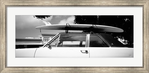 Framed California, Surf board on roof of car (black and white) Print
