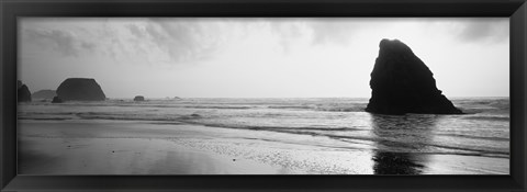 Framed Silhouette of rocks on the beach, Fort Bragg, Mendocino, California (black and white) Print