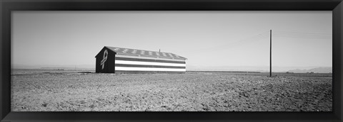 Framed Flag Barn on Highway 41, Fresno, California (black &amp; white) Print