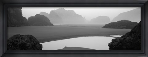 Framed Panoramic view of the ocean, Pacific Ocean, Bandon State Natural Area, Bandon, Oregon, USA Print