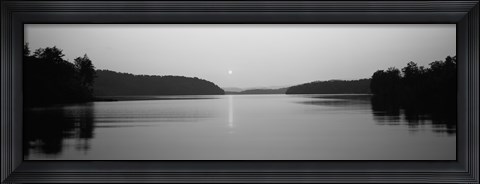 Framed Reflection of sun in a lake, Lake Chatuge, Western Mountains, North Carolina, USA Print