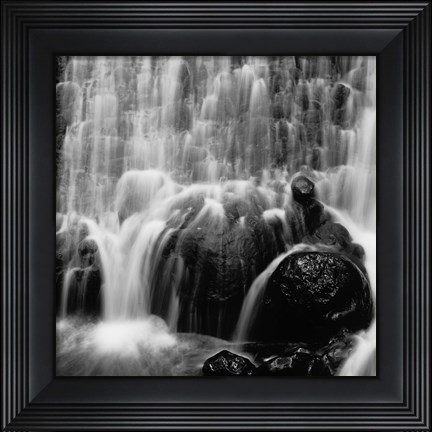 Framed Velo de Novia Print