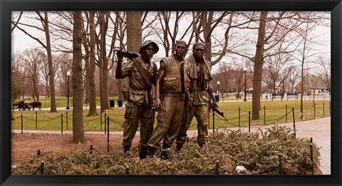 Framed Three Soldiers bronze statues at The Mall, Washington DC, USA Print