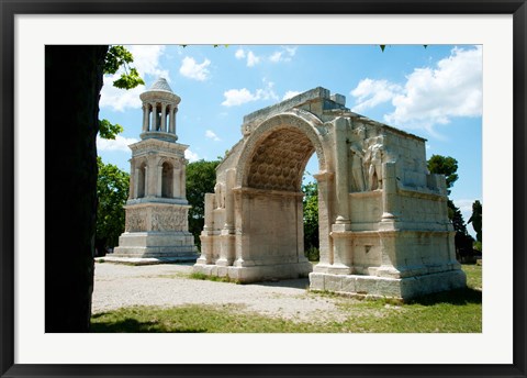 Framed Roman mausoleum and triumphal arch at Glanum, St.-Remy-De-Provence, Bouches-Du-Rhone, Provence-Alpes-Cote d&#39;Azur, France Print