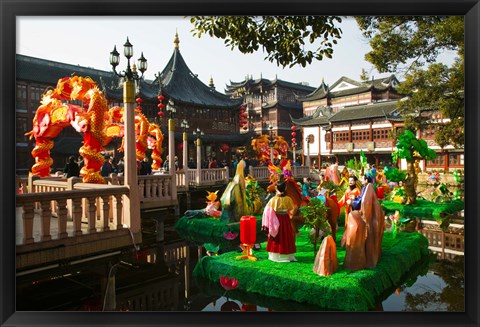 Framed Garden decorations by Mid-Lake Pavilion Teahouse, Yu Yuan Gardens, Shanghai, China Print