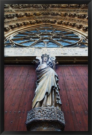 Framed Virgin Mary statue with Jesus Christ at Reims Cathedral, Reims, Marne, Champagne-Ardenne, France Print