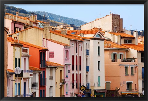 Framed Low angle view of buildings in a town, Collioure, Vermillion Coast, Pyrennes-Orientales, Languedoc-Roussillon, France Print