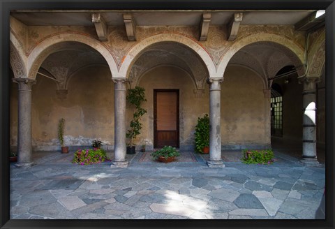 Framed Courtyard of a building, Como, Lombardy, Italy Print