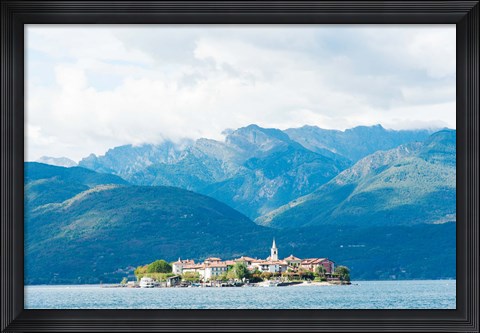 Framed Isola dei Pescatori, Stresa, Lake Maggiore, Piedmont, Italy Print
