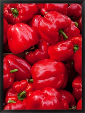 Framed Red bell peppers for sale at weekly market, Arles, Bouches-Du-Rhone, Provence-Alpes-Cote d&#39;Azur, France Print