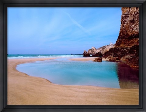 Framed Pointe Du Toulinguet, Crozon, Finistere, Brittany, France Print