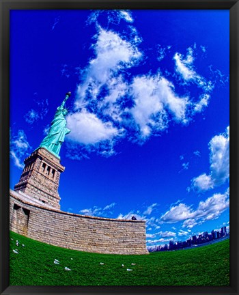 Framed Low angle view of a statue, Statue Of Liberty, Manhattan, Liberty Island, New York City, New York State, USA Print