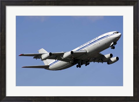 Framed Aeroflot Ilyushin Il-86 airliner taking off from Bulgaria Print