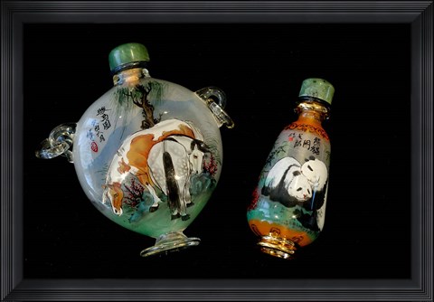 Framed Hand Painted Snuff Bottles with Jade Tops and Horse Globe, Chinese Handicrafts, China Print