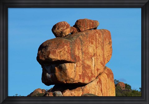 Framed Frog-shaped rock, Big Cave Camp, Matopos Hills, Zimbabwe, Africa Print