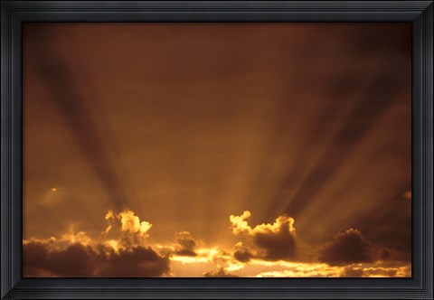 Framed Africa, Botswana. Dramatic sunbeams in the sky Print