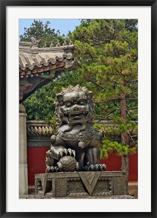 Framed Lion statue, Forbidden City, Beijing, China Print