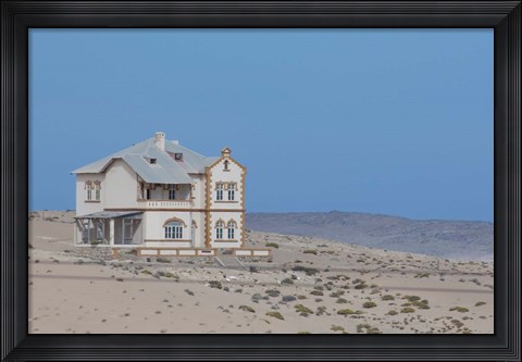 Framed Namibia, Kolmanskop, diamond mining ghost town Print