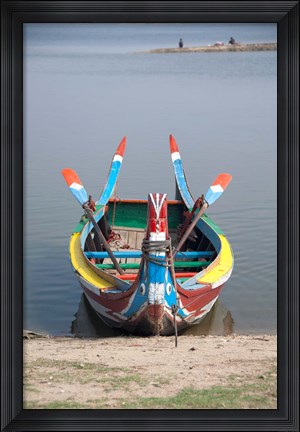 Framed Myanmar, Mandalay, Amarapura, Taungthaman lake Print