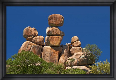 Framed Mother and Child rock formation, Matobo NP, Zimbabwe, Africa Print