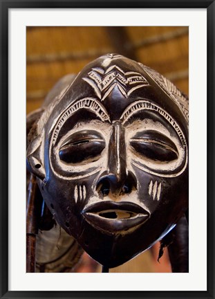 Framed South Africa, Durban, Zulu tribe mask Print