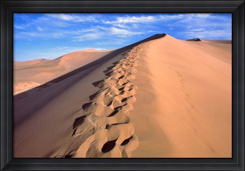 Framed China, Dunhuang, Desert winds, Footprints Print