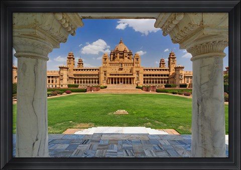 Framed Umaid Bhawan Palace hotel, Jodjpur, India. Print