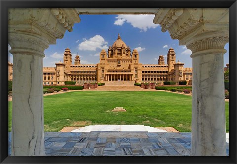 Framed Umaid Bhawan Palace hotel, Jodjpur, India. Print